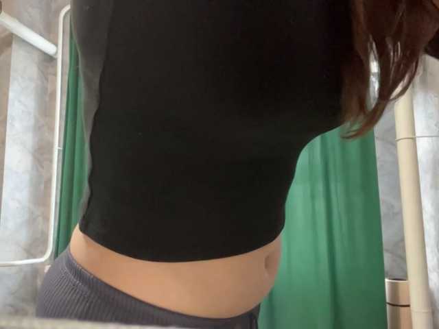 HellenKroes live cam on BongaCams