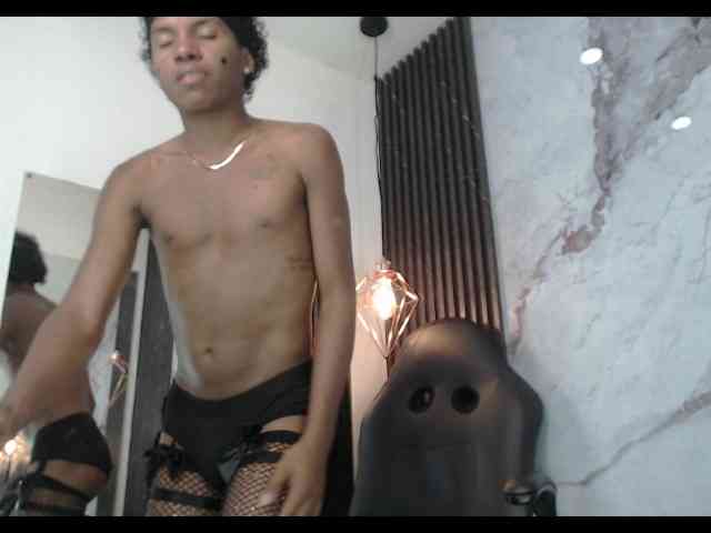 TonnySubmissive