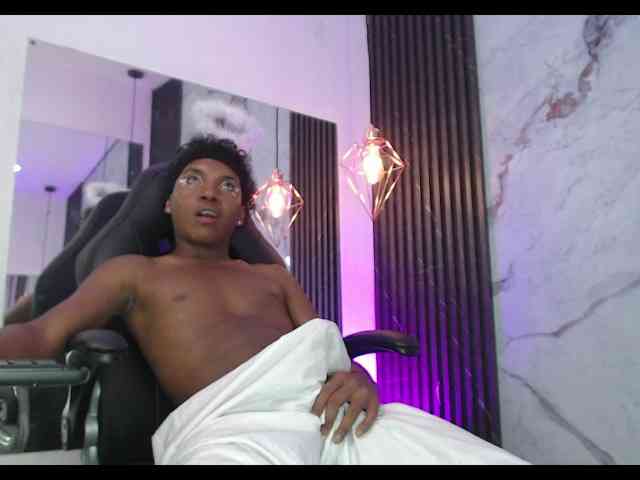 TonnySubmissive