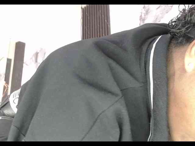 TonnySubmissive
