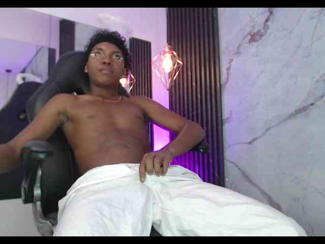 TonnySubmissive
