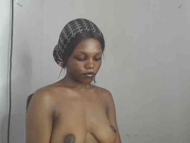 Model: Nastychoco