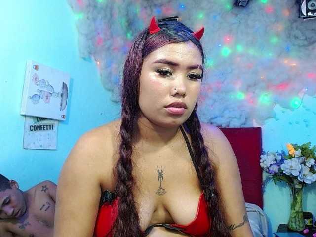 Destroyinggirl live cam on BongaCams
