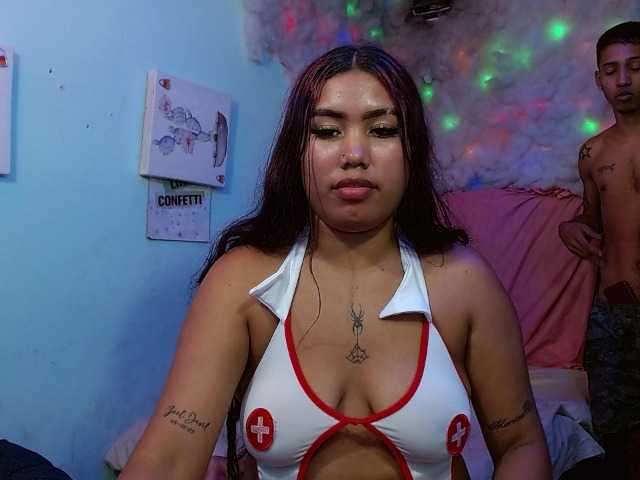 Destroyinggirl live cam