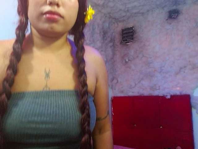 Destroyinggirl live cam on BongaCams
