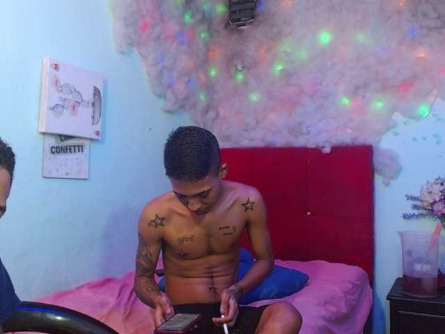 معاينة لـ Destroyinggirl