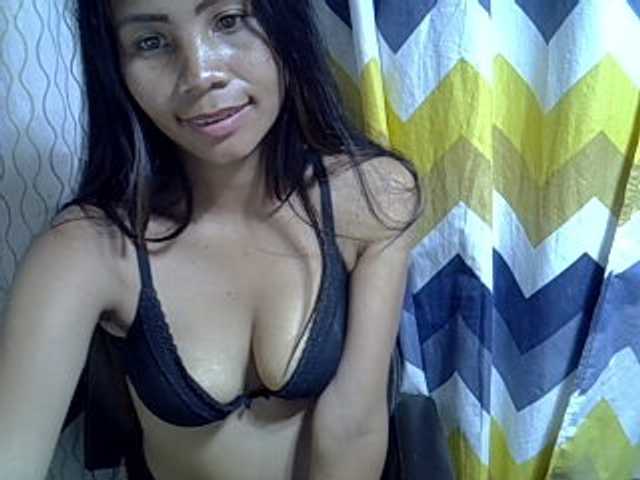 Alyssa-Villanueva live cam on BongaCams