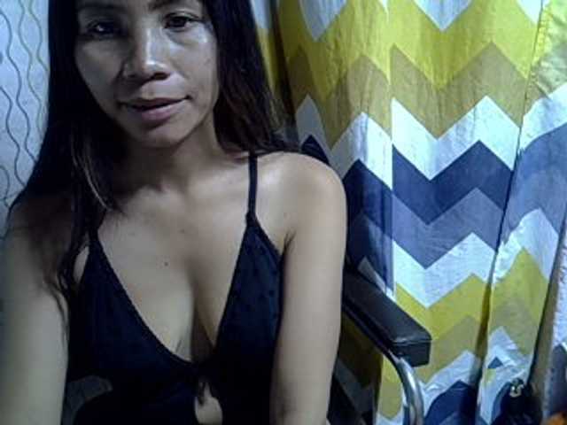 Alyssa-Villanueva live cam on BongaCams