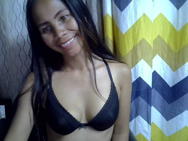 Alyssa-Villanueva live cam on BongaCams