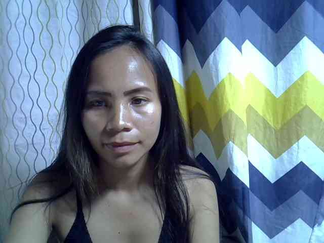 Modèle: Alyssa-Villanueva