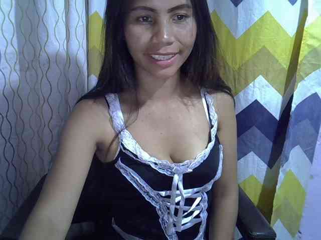 Modèle: Alyssa-Villanueva