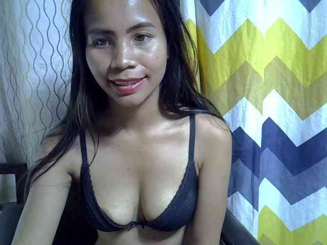 Modèle: Alyssa-Villanueva