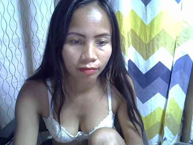 Modèle: Alyssa-Villanueva