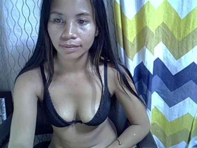 Modèle: Alyssa-Villanueva