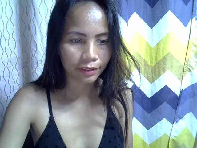Modèle: Alyssa-Villanueva