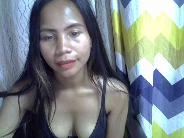 Modèle: Alyssa-Villanueva