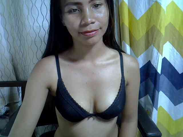 Modèle: Alyssa-Villanueva
