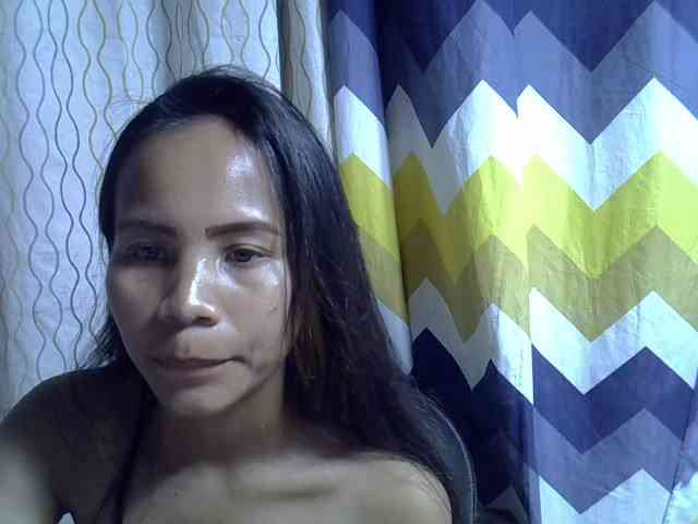 Modèle: Alyssa-Villanueva