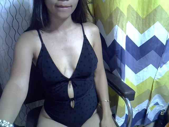 Modèle: Alyssa-Villanueva