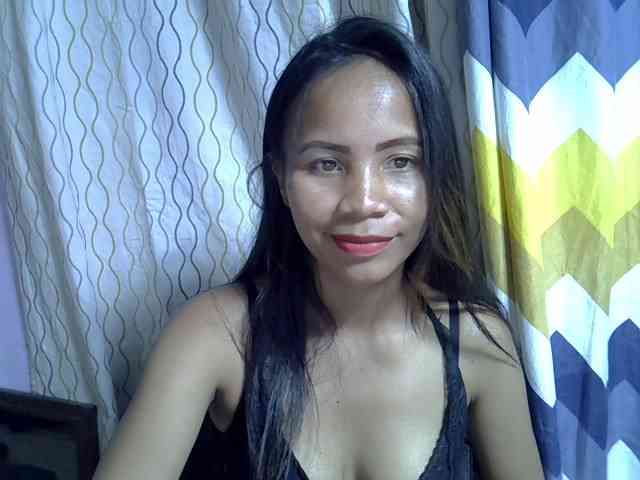 Modèle: Alyssa-Villanueva