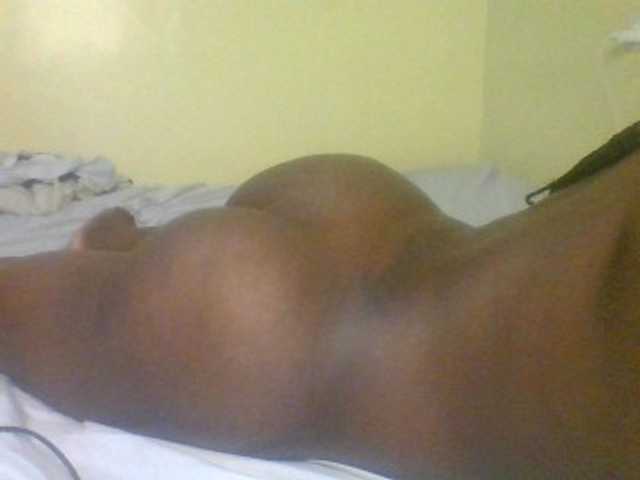 Sweetass-tightpussy live cam on BongaCams