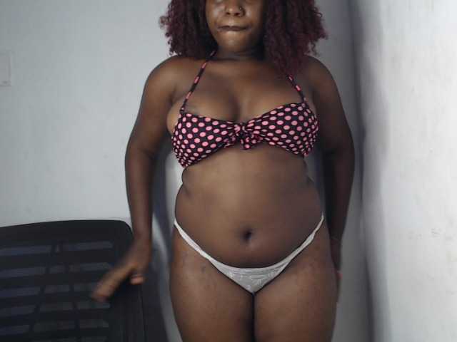 Sexy-sheally live cam on BongaCams