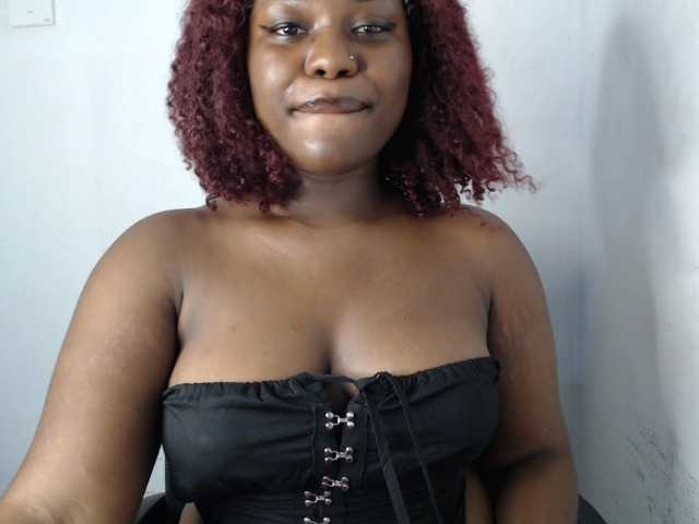 Sexy-sheally live cam on BongaCams