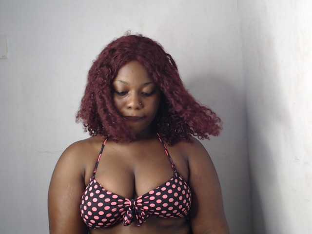 Sexy-sheally live cam on BongaCams