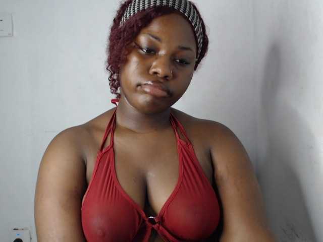 Sexy-sheally live cam on BongaCams