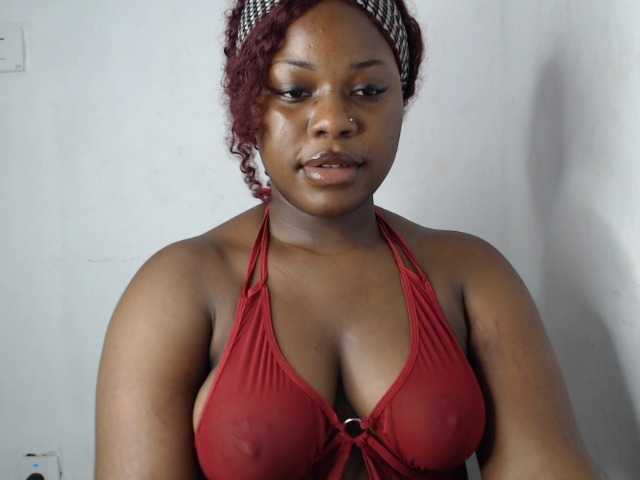 Sexy-sheally live cam on BongaCams