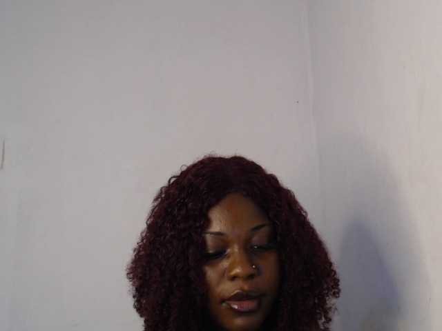 Sexy-sheally live cam on BongaCams