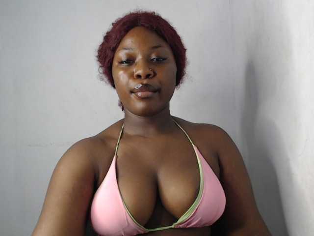 Sexy-sheally live cam on BongaCams