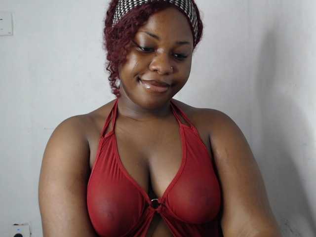 Sexy-sheally live cam on BongaCams