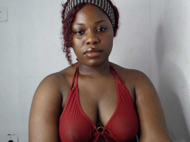 Sexy-sheally live cam on BongaCams