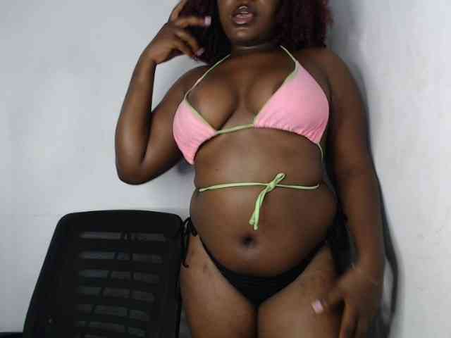 Sexy-sheally webcam