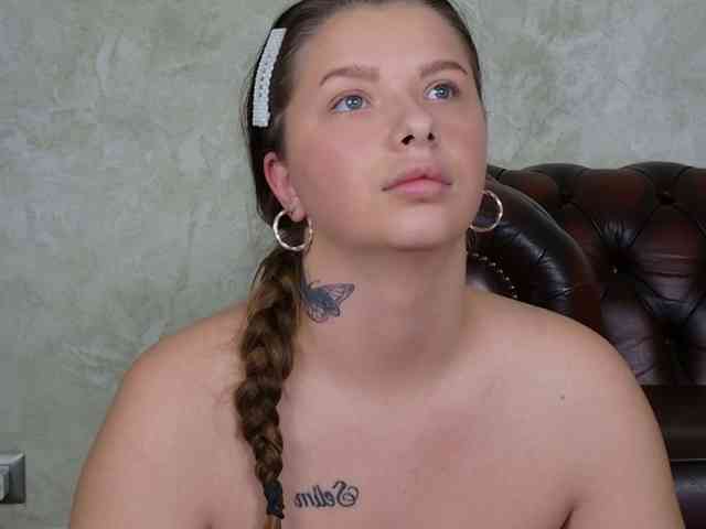Lolajunee