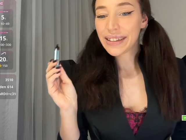 Neyrinn live cam on BongaCams