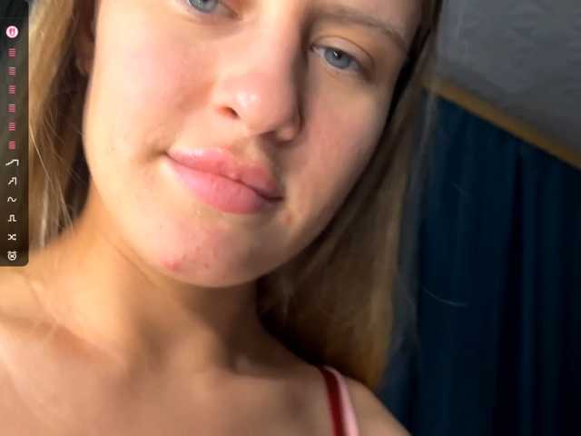 AmeliaMichelini live cam on BongaCams