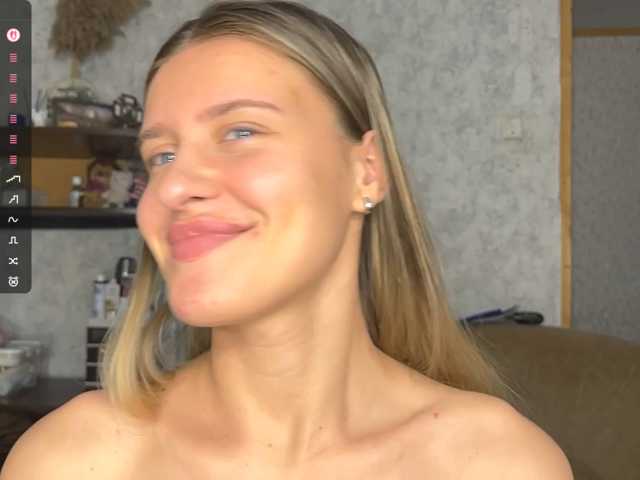 AmeliaMichelini live cam on BongaCams