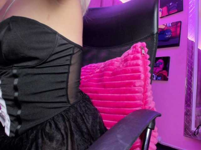 DarkMoon6 live cam on BongaCams