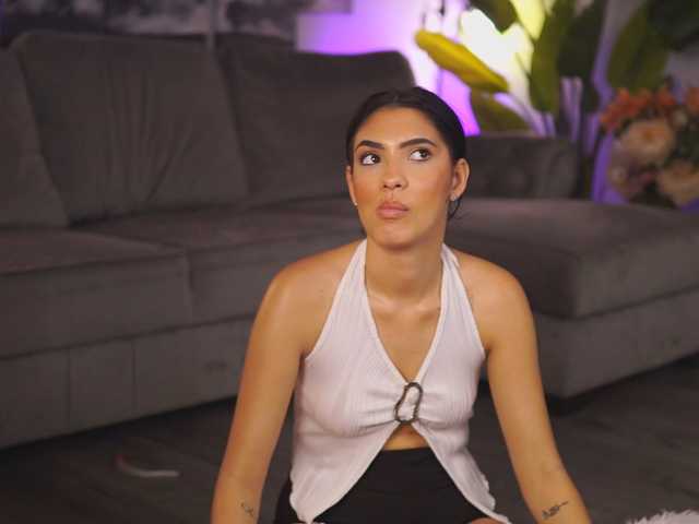 MelisaLaurent live cam on BongaCams