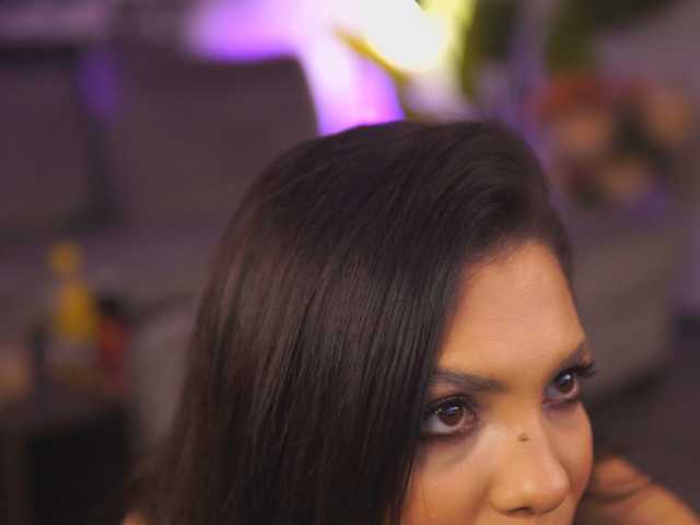 MelisaLaurent live cam on BongaCams