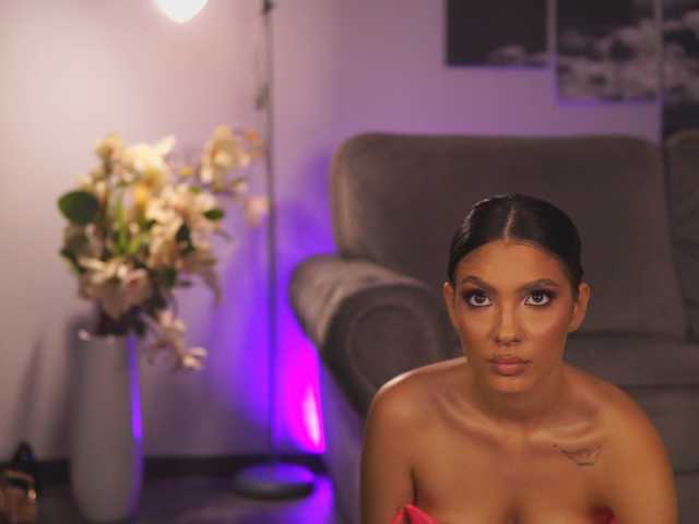 MelisaLaurent live cam on BongaCams