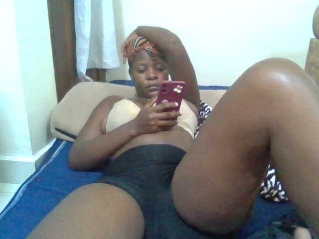 Mochahoneybae live cam on BongaCams