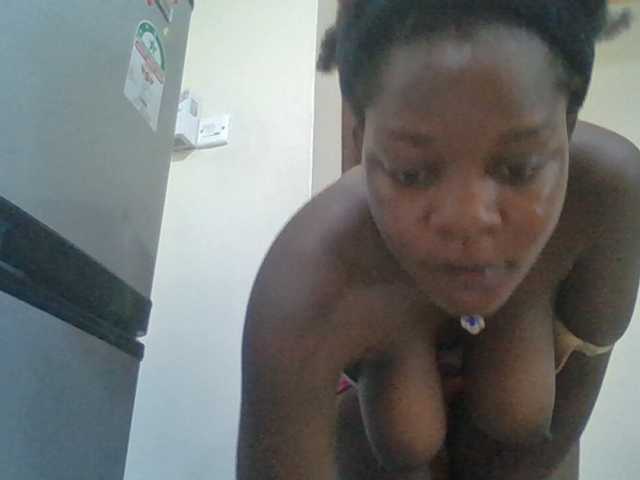 Mochahoneybae live cam on BongaCams