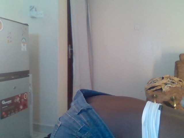Mochahoneybae live cam on BongaCams