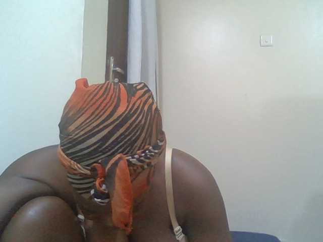 Mochahoneybae live cam on BongaCams