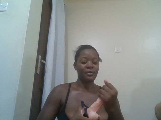 Mochahoneybae live cam on BongaCams