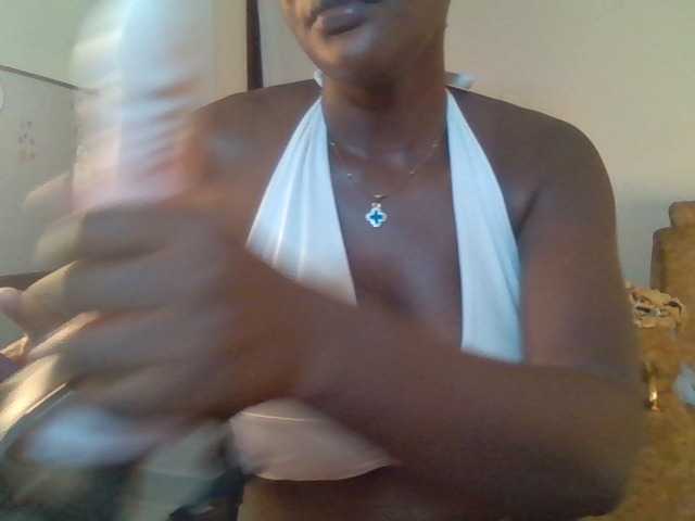 Mochahoneybae live cam on BongaCams