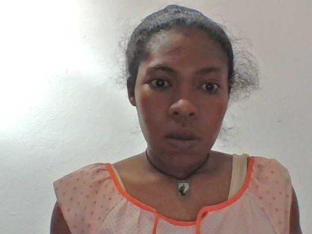 Sylviah1 live cam on BongaCams